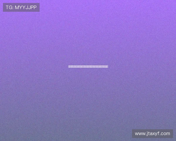 梅西与齐达内神似进球对比：技艺传承与灵感碰撞的完美瞬间